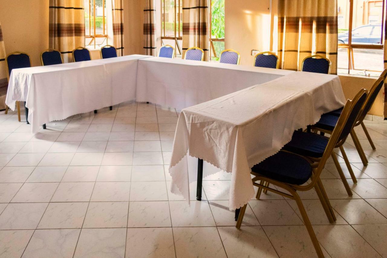 Rwenzori International Hotel Kasese 外观 照片