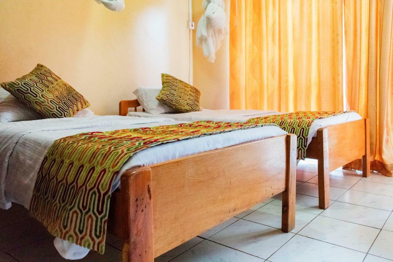 Rwenzori International Hotel Kasese 外观 照片