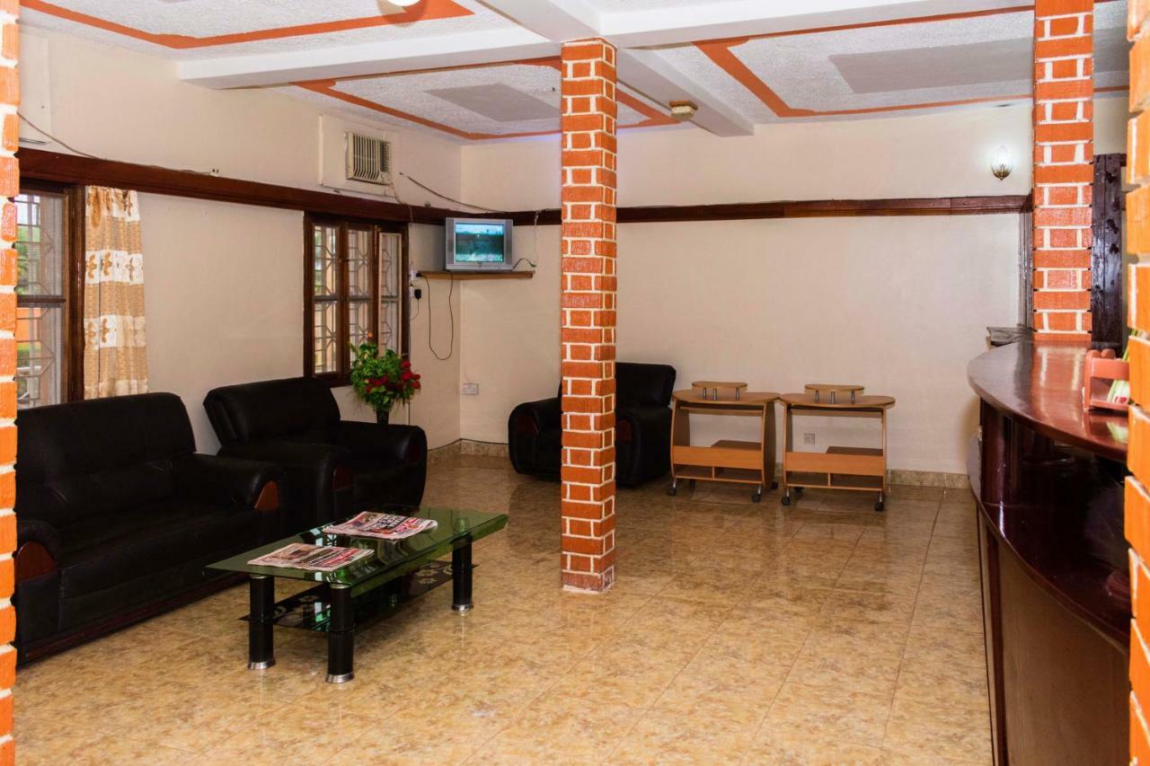 Rwenzori International Hotel Kasese 外观 照片