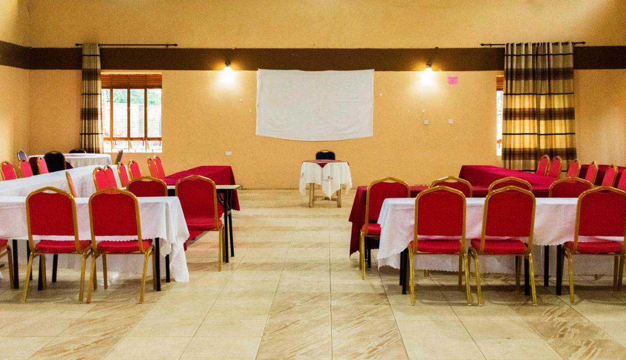 Rwenzori International Hotel Kasese 外观 照片